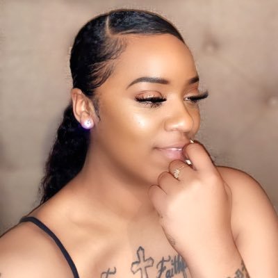 Profile Picture of 𝓜𝓮𝓻𝓶𝓪𝓲𝓭 𝓑𝓪𝓮🧜🏾‍♀️ (@mermaidbaeee) on Twitter