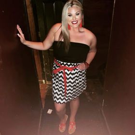 Profile Picture of Natalie Benson (@natbens19) on Pinterest