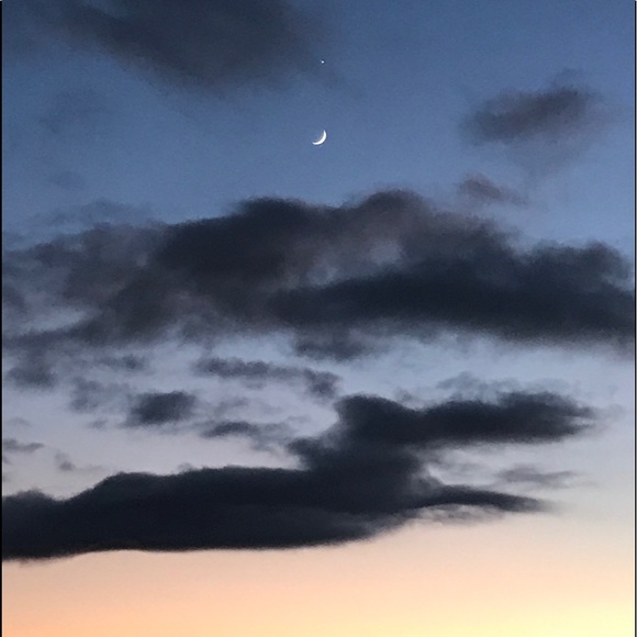 Profile Picture of Jessica Beychok-boyer (@jbeychokboyer) on Poshmark