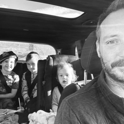 Profile Picture of Jeffrey E Saxby (@Mr_JESaxby) on Twitter