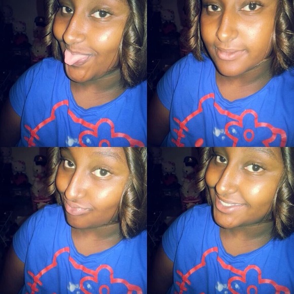 Profile Picture of Kayla Mckay (@kayla33393) on Poshmark