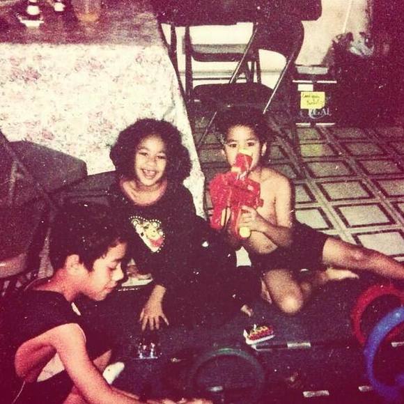 Profile Picture of Audeaneflora Yandall (@ay13) on Poshmark