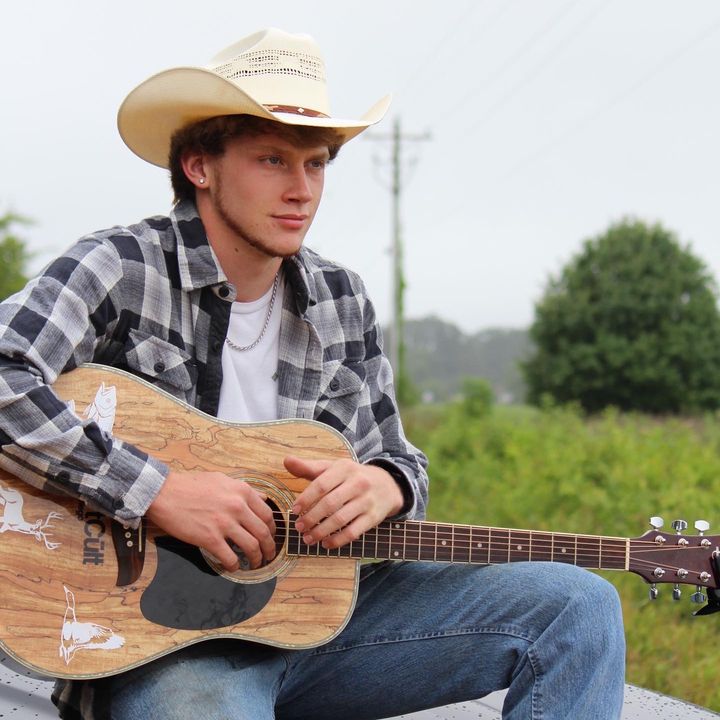 Profile Picture of Cory Munson (@corymunson) on Tiktok