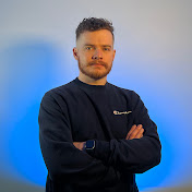 Profile Picture of Aaron Oliver (@AaronMOliver) on Youtube