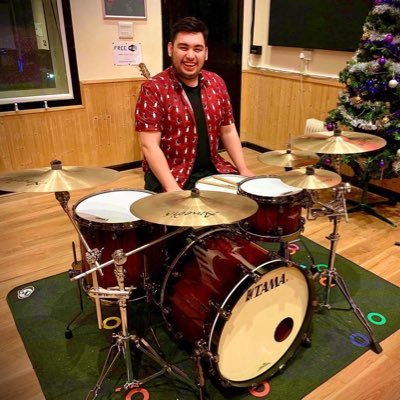 Profile Picture of Matt (@MattChungDrums) on Twitter