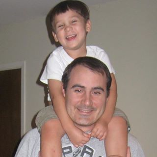 Profile Picture of David Hendrix (@dhendrix) on Facebook
