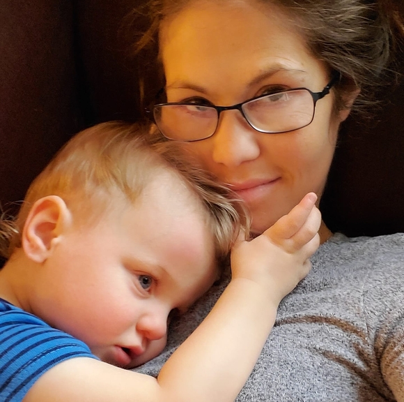 Profile Picture of Jennelle Hauge (@mommaj1218) on Poshmark