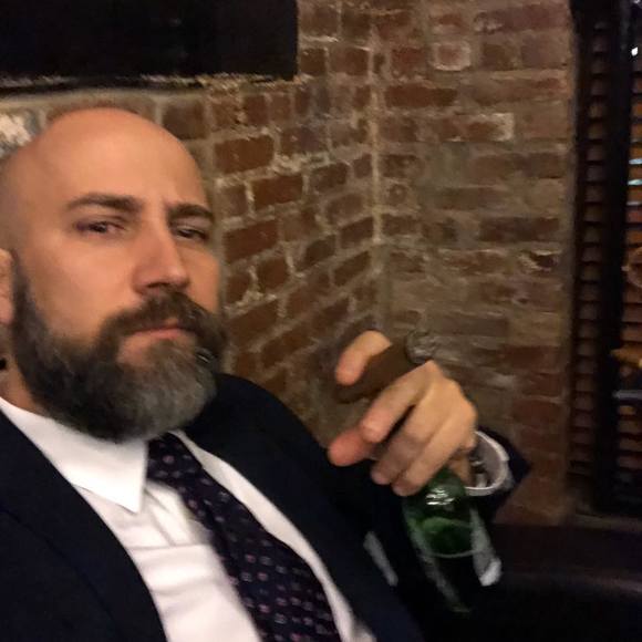 Profile Picture of Jerome Mccroy (@jmccroy76) on Poshmark