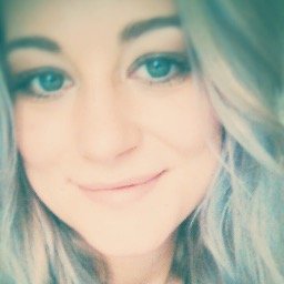 Profile Picture of Laura Wunderlich (@wunderlichelisa) on Twitter