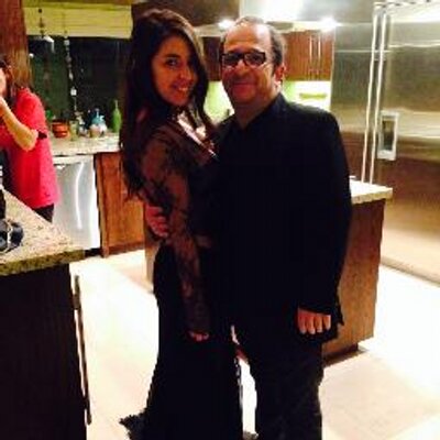 Profile Picture of Warren Tepper (@MightyJoTep) on Twitter