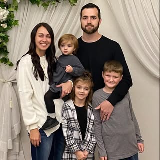 Profile Picture of Lorrie Adams (@lorrie.lynn) on Instagram