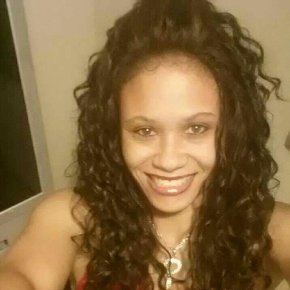 Profile Picture of Christina Heck (@christina01113) on Poshmark