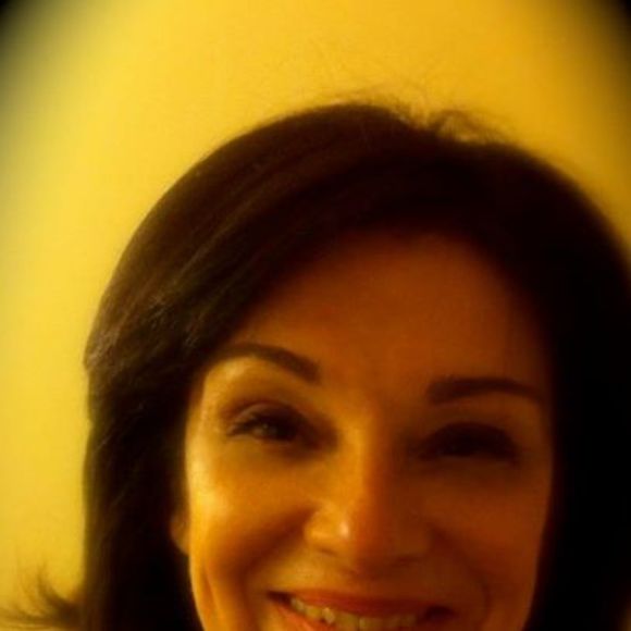 Profile Picture of Sylvia Grilo (@sylvia04619) on Poshmark