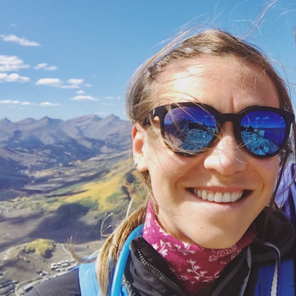 Profile Picture of Erin Quinn (@erbearquinn) on Poshmark