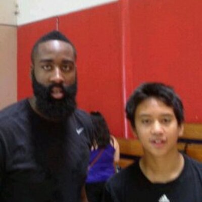 Profile Picture of Matthew Alviar (@mrfootlocker18) on Twitter