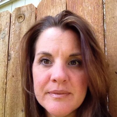 Profile Picture of Dawn Marks (@dawnonthisday) on Twitter