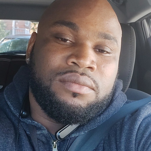 Profile Picture of Yves Joseph (@stevs1984) on Poshmark