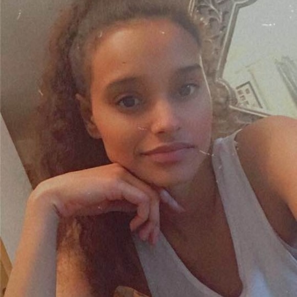 Profile Picture of Alicia Michaels (@aliciamarielove) on Poshmark