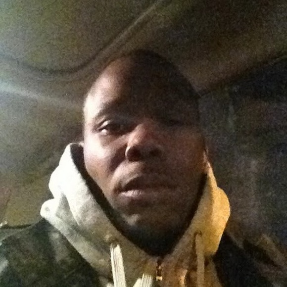 Profile Picture of Erick Blanding (@mrkaos169) on Poshmark