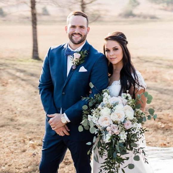 Profile Picture of Dustin Barnes (@dustinbarnes24) on Poshmark