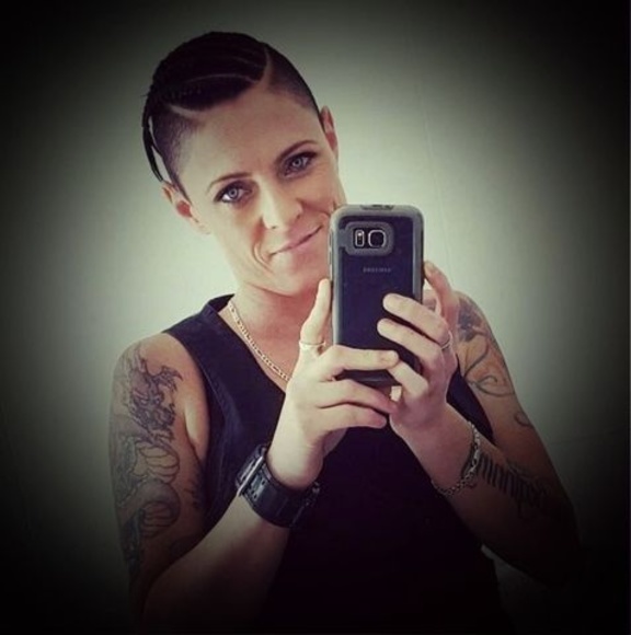 Profile Picture of Dani Brown (@danibrown524) on Poshmark