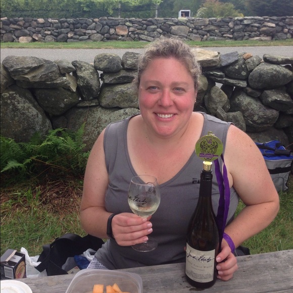 Amie Corridan - Poshmark Profile Picture of Amie Corridan (@captiva00) on Poshmark