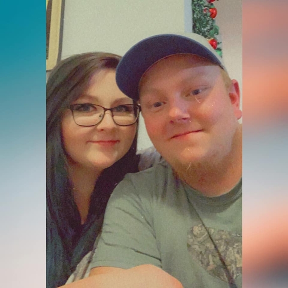 Dusty Blackham - Poshmark Profile Picture of Dusty Blackham (@dustyblackham) on Poshmark