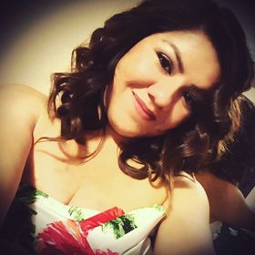 Profile Picture of Michelle Clabaugh (@pearl1229) on Pinterest