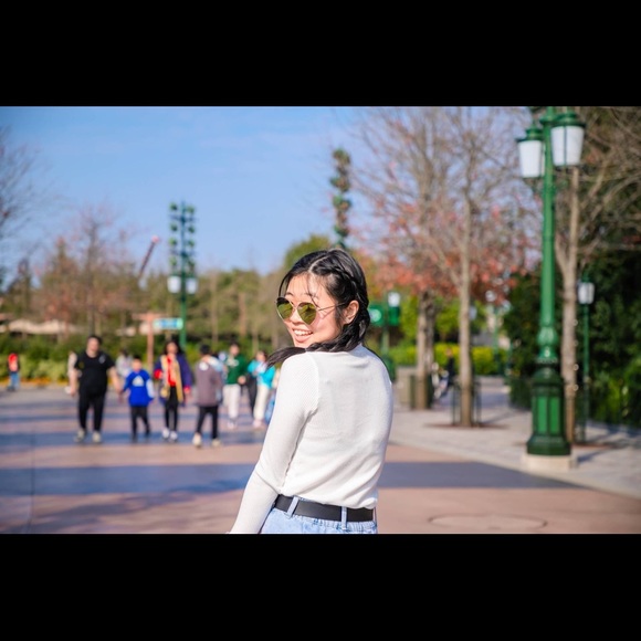 Profile Picture of Michelle Liao (@m_liaoo) on Poshmark
