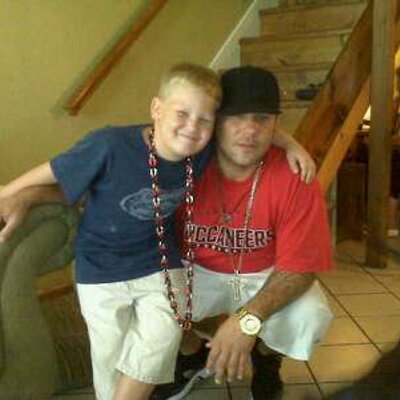 Profile Picture of Chris Tassillo (@ctassillo) on Twitter