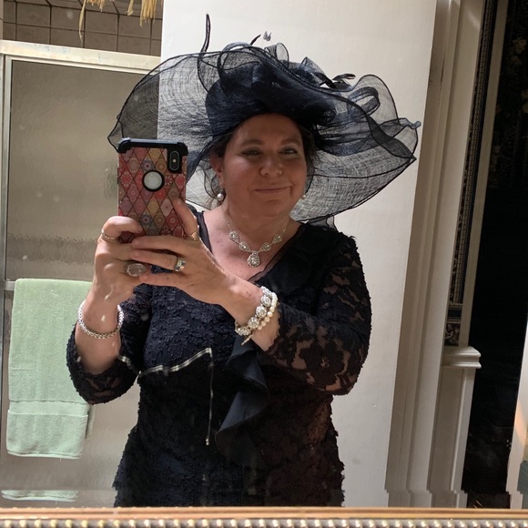 Profile Picture of Kelly Taggart (@kellytaggart) on Poshmark