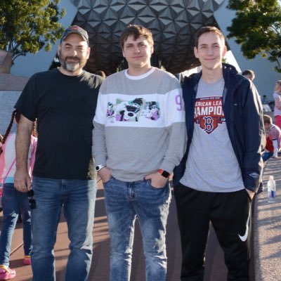 Profile Picture of Austin Decker (@austindecker_17) on Twitter