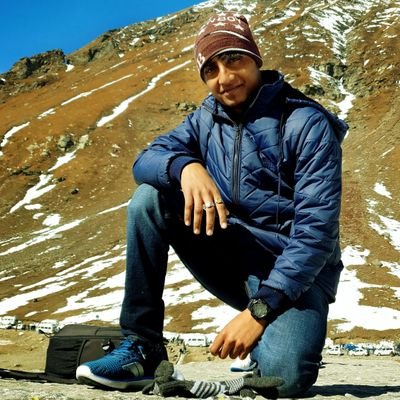 Profile Picture of AYAN CHAKRABORTY (@ayanac2098) on Twitter