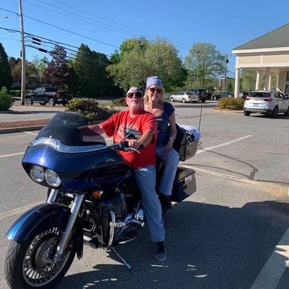 Profile Picture of Steven Dinsmore (@stevendinsmore) on Poshmark