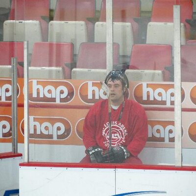 Profile Picture of Jason Vickers (@jayvick187) on Twitter
