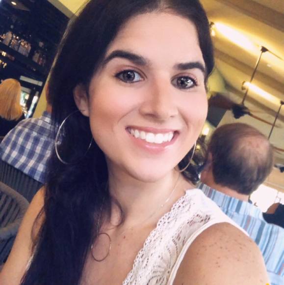 Profile Picture of Meredith Lipnicky (@meredith034) on Poshmark