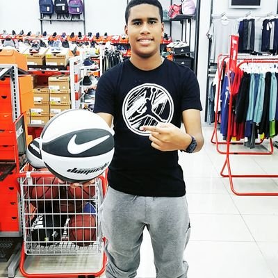 Profile Picture of Jeffrieck Newby (@JeffrieckN) on Twitter