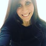 Profile Picture of Melanie Wacker (@melwacker) on Instagram