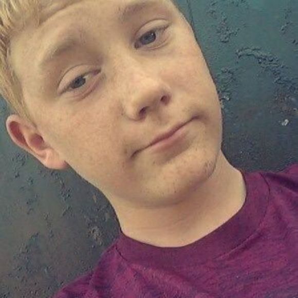 Profile Picture of Alex Nicholas (@alexnich) on Poshmark