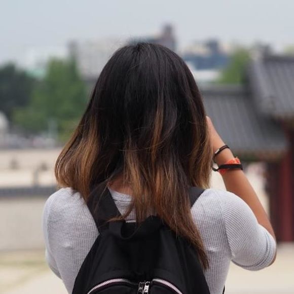 Profile Picture of Chloe Kim (@chloek2002) on Poshmark