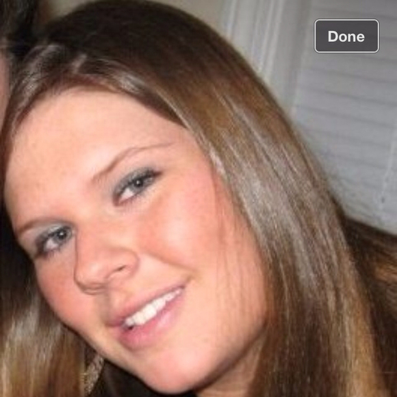 Profile Picture of Cassandra Walsh (@cassim15) on Poshmark