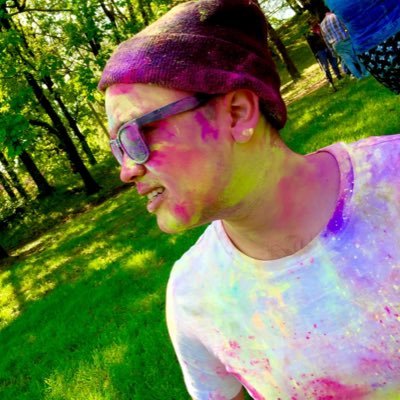 Profile Picture of Jonathan Lora (@jonathanlora) on Twitter