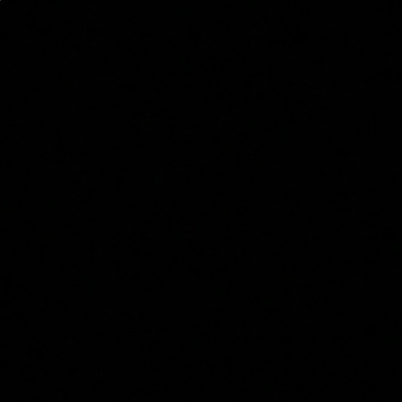 Profile Picture of Lilly Hivner (@lhivner) on Poshmark