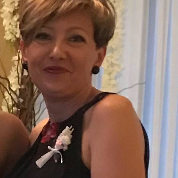 Profile Picture of Sanela Ajanovic (@sanela1971) on Poshmark