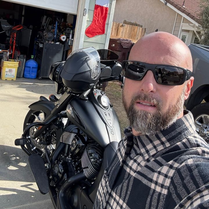 Profile Picture of Daryl (@darylsig) on Tiktok