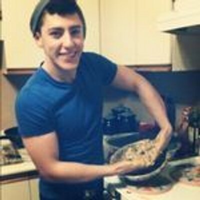 Profile Picture of Stephen Ayer (@Antwan_iLe) on Twitter