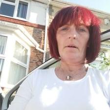 Profile Picture of Maxine Davies (@mainedavies51) on Twitter