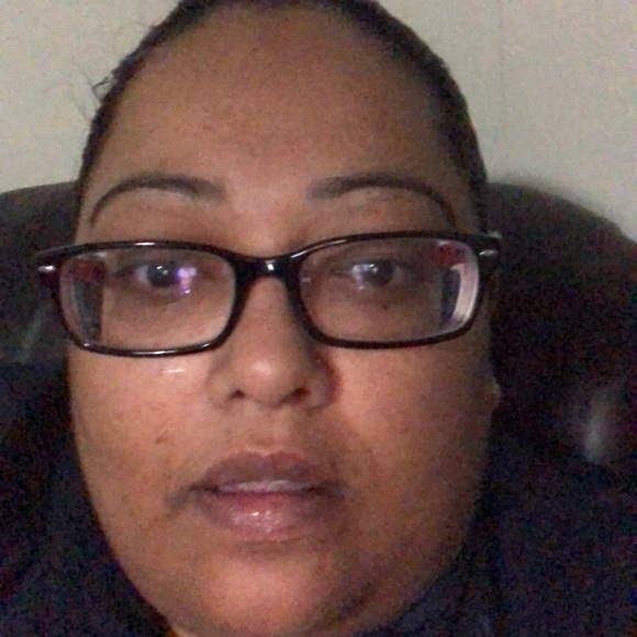 Profile Picture of Latisha Ramtahal (@latisha252) on Poshmark