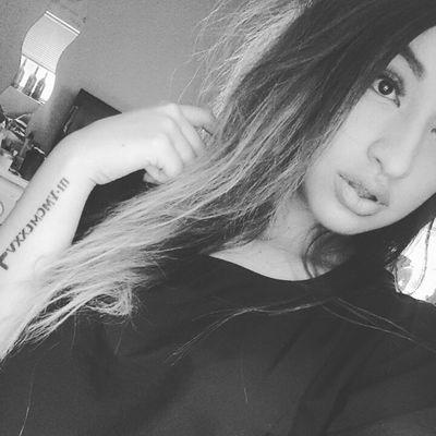 Profile Picture of Claire (@ClarisaCamacho9) on Twitter