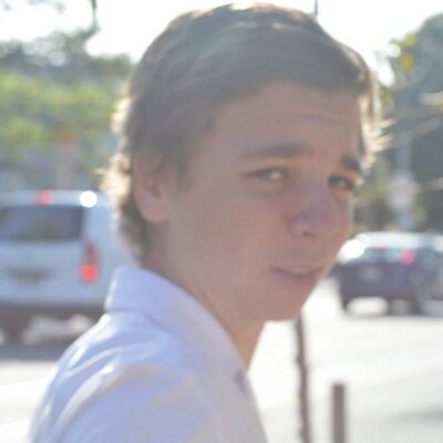 Profile Picture of Tom Farlow (@Tommyy98) on Twitter